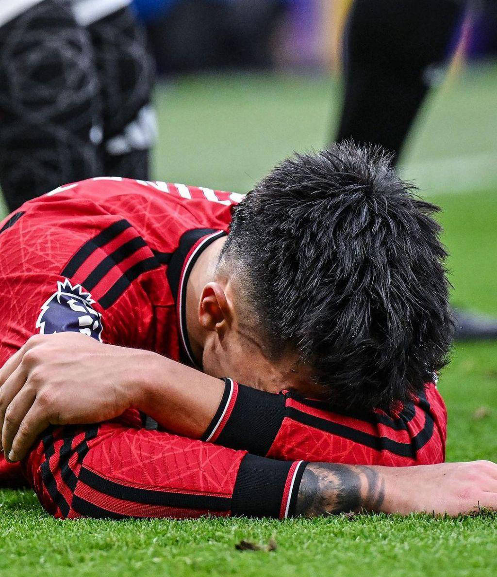 中国女排在比赛中受伤退赛，曼联主帅表示担忧(中国女排在比赛中受伤退赛,曼联主帅表示担忧吗)-开云体育官网