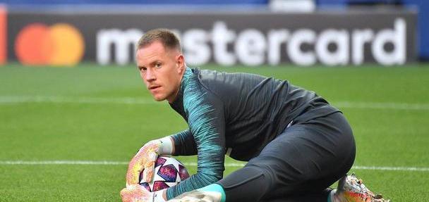  德甲赛程吃紧，里昂今夜更衣室发声，管理层满意，数据趋势出现新变化