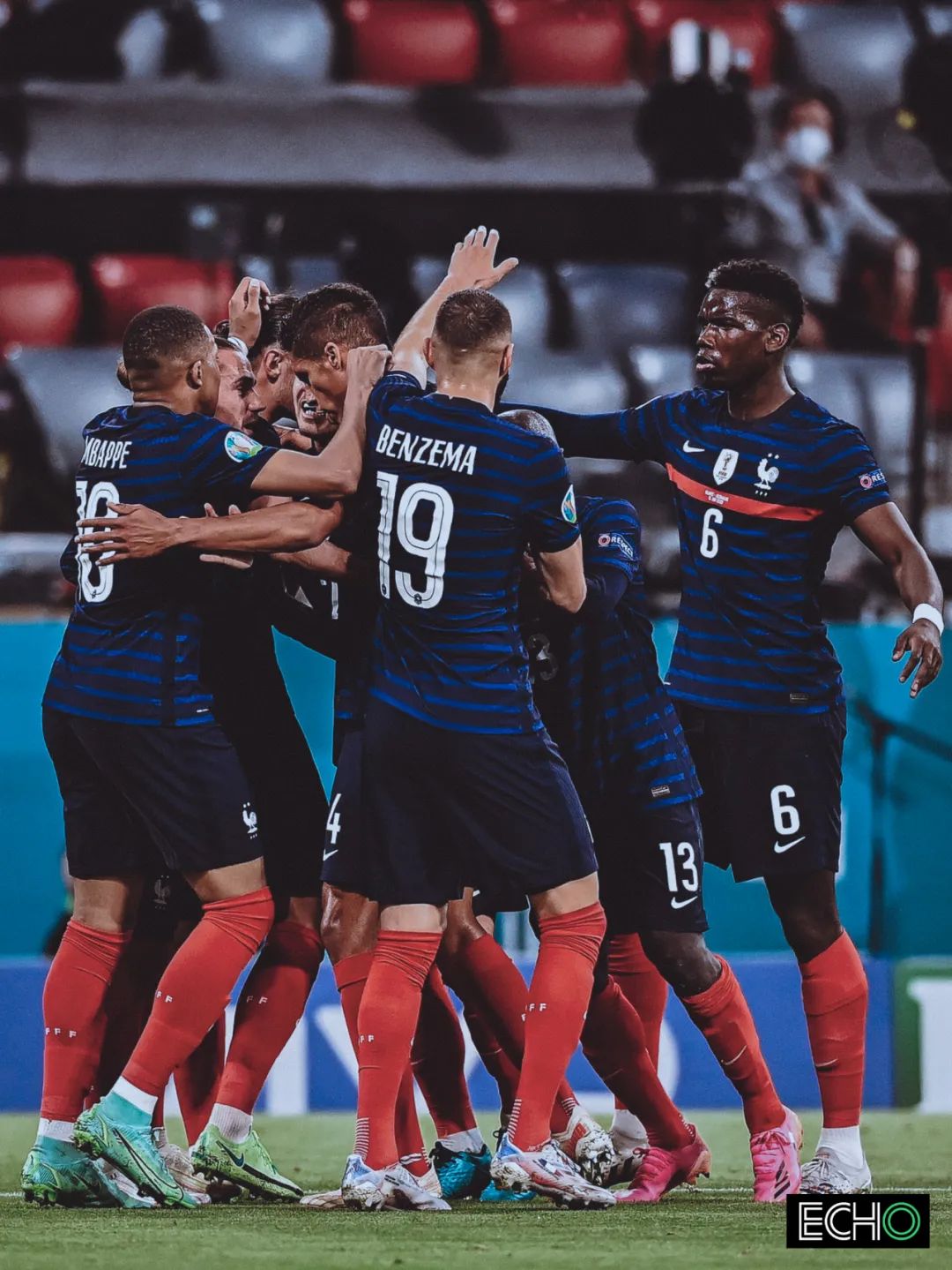 关于里程碑夜波尔图防线松动；全明星赛冲刺阶段刷纪录；悬念犹存；训练强度明显提升的信息