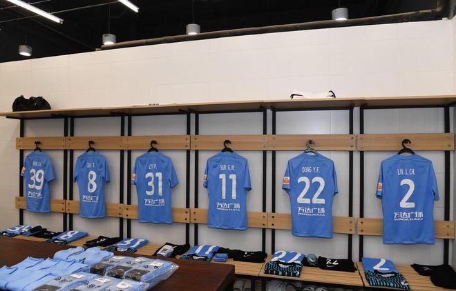 赛后体能课后，达拉斯独行侠遗憾出局备战中超，更衣室稳定，细节决定成败的简单介绍